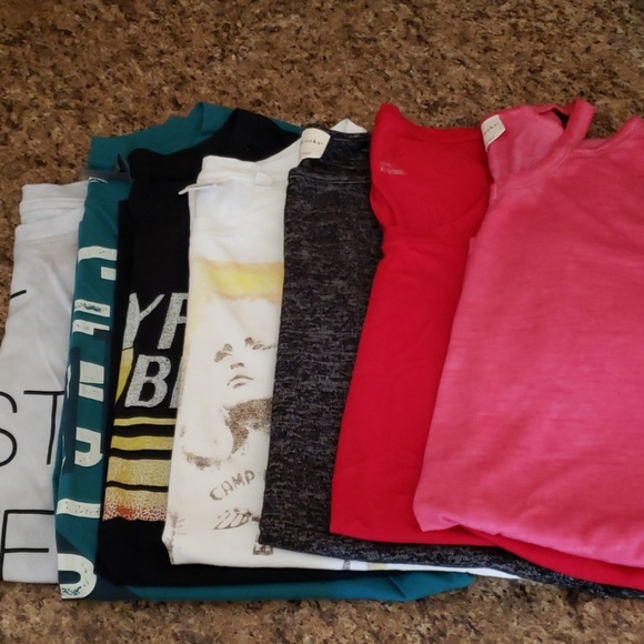 Bobbie Brooks Tops - Small 7 top bundle